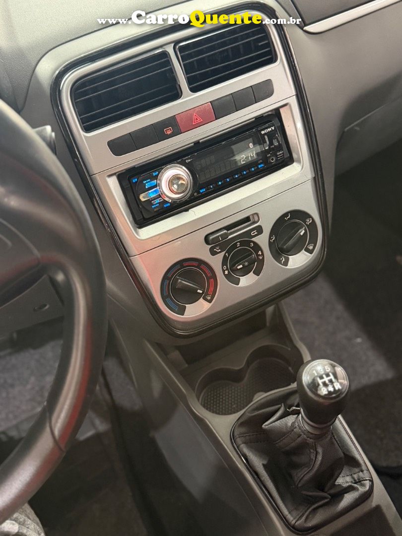 FIAT PUNTO 1.4 8V 2010 - Loja