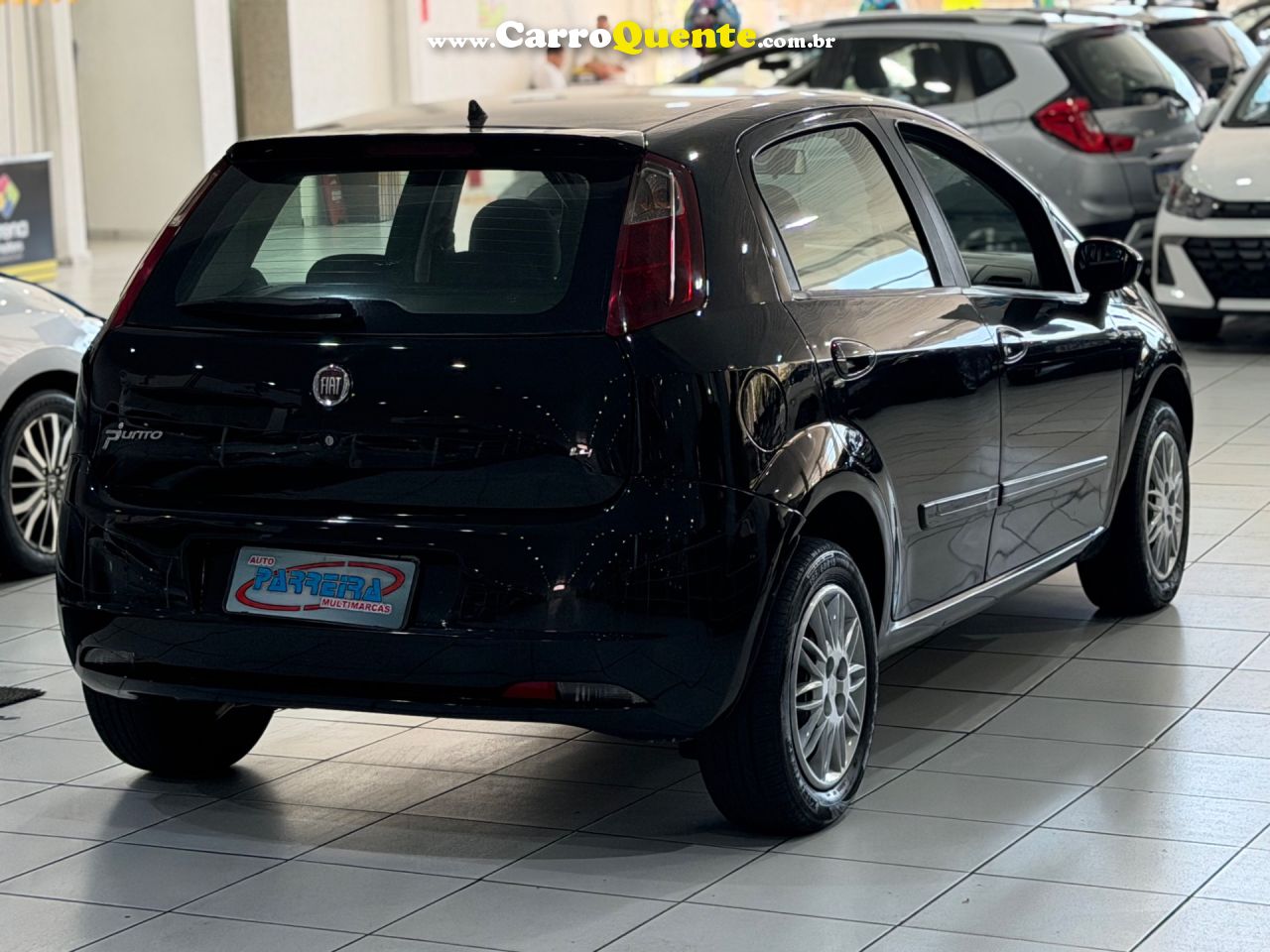 FIAT PUNTO 1.4 8V 2010 - Loja