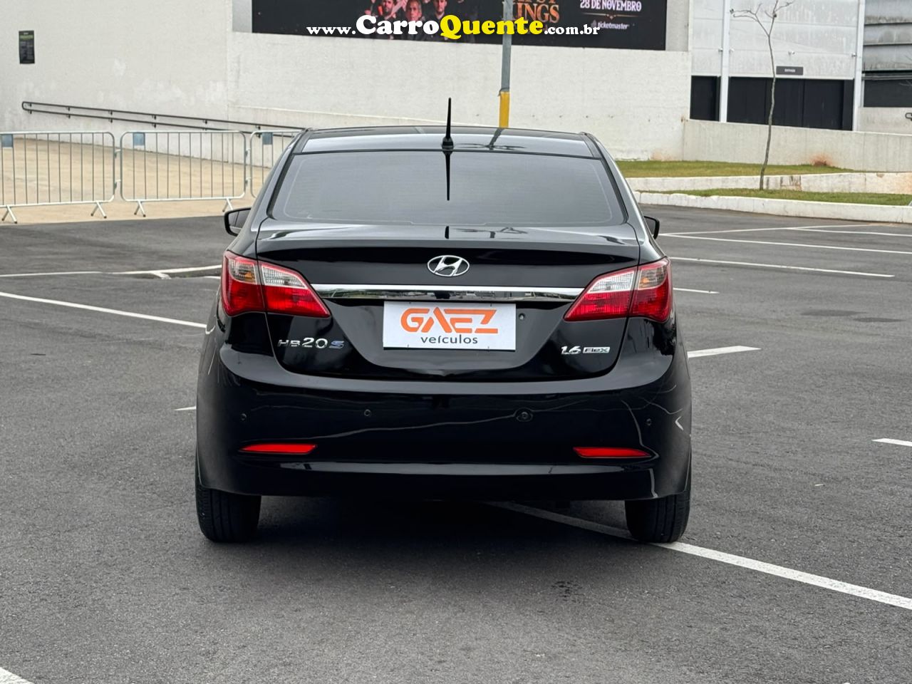 HYUNDAI HB20S 1.6 COMFORT PLUS 16V 2015 - Loja