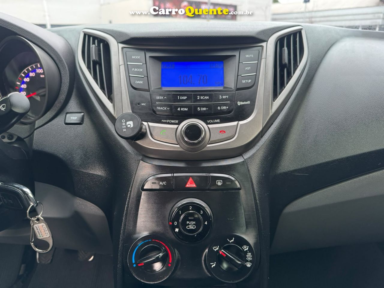 HYUNDAI HB20S 1.6 COMFORT PLUS 16V 2015 - Loja