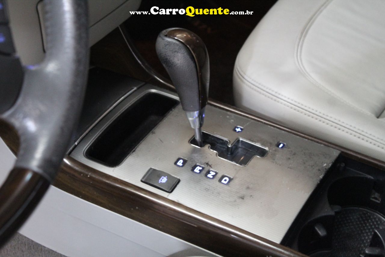 HYUNDAI AZERA 3.3 MPFI GLS SEDAN V6 24V 2009 - Loja