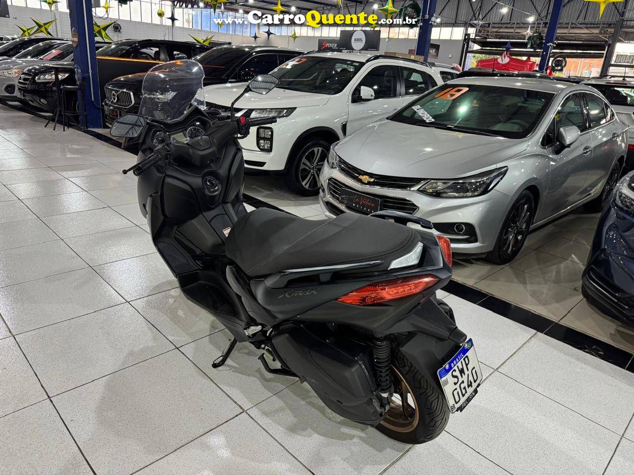 YAMAHA XMAX 250 CONNECTED ABS 2024 - Loja