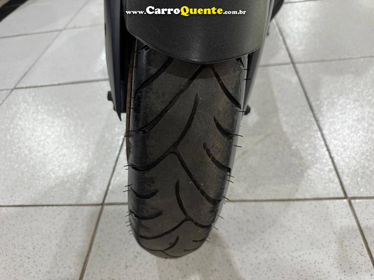 YAMAHA XMAX 250 CONNECTED ABS 2024 - Loja