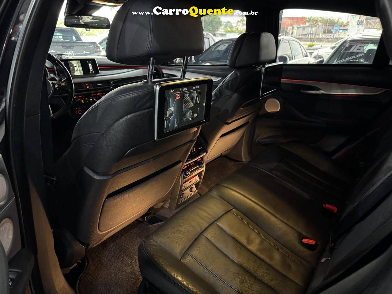 BMW X6 4.4 4X4 50I COUPE 8 CILINDROS 32V BI-TURBO 2015 - Loja