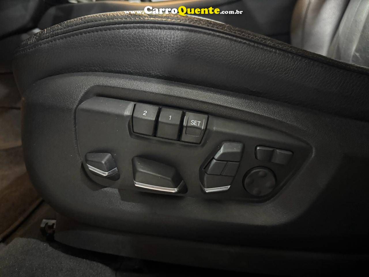 BMW X6 4.4 4X4 50I COUPE 8 CILINDROS 32V BI-TURBO 2015 - Loja