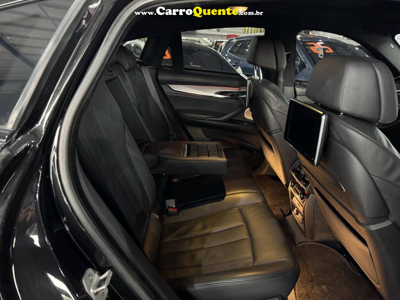 BMW X6 4.4 4X4 50I COUPE 8 CILINDROS 32V BI-TURBO 2015 - Loja