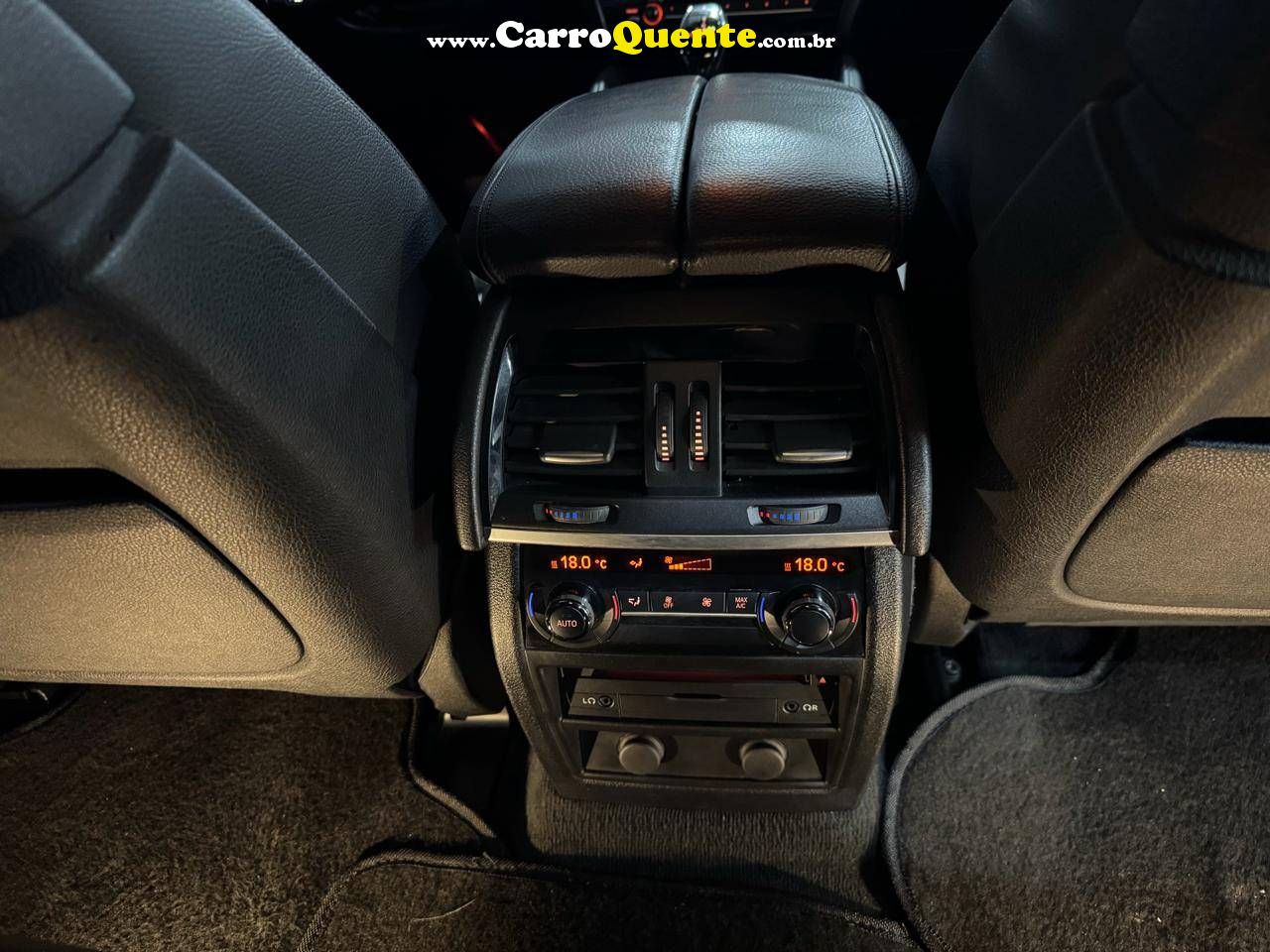 BMW X6 4.4 4X4 50I COUPE 8 CILINDROS 32V BI-TURBO 2015 - Loja