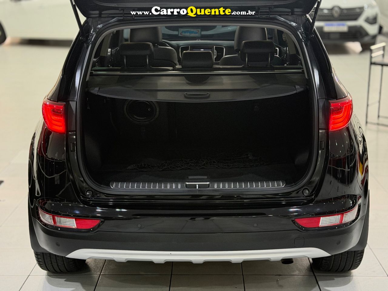 KIA SPORTAGE 2018 - Loja
