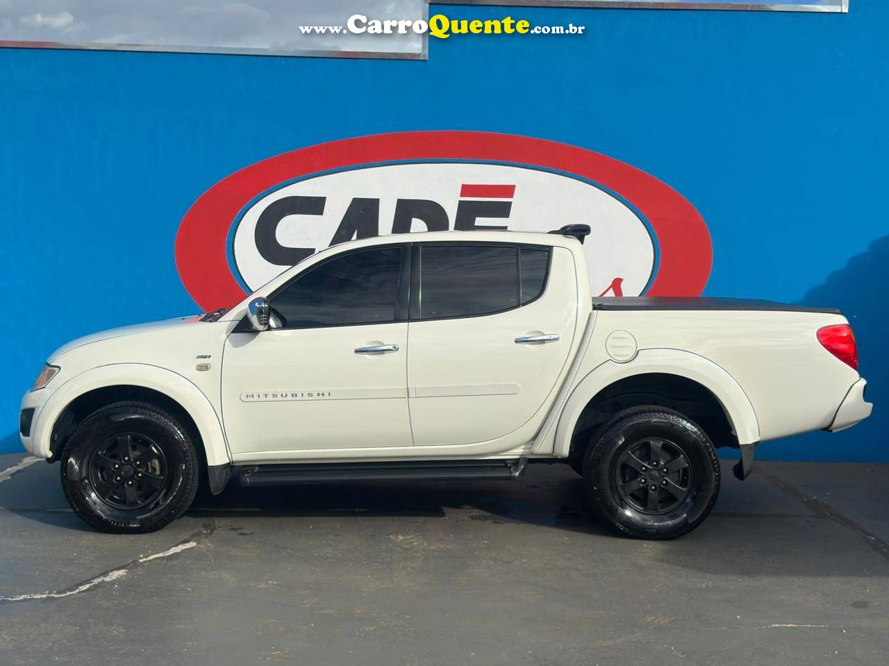 MITSUBISHI L200 3.5 SPORT HPE 4X4 V6 24V 2011 - Loja