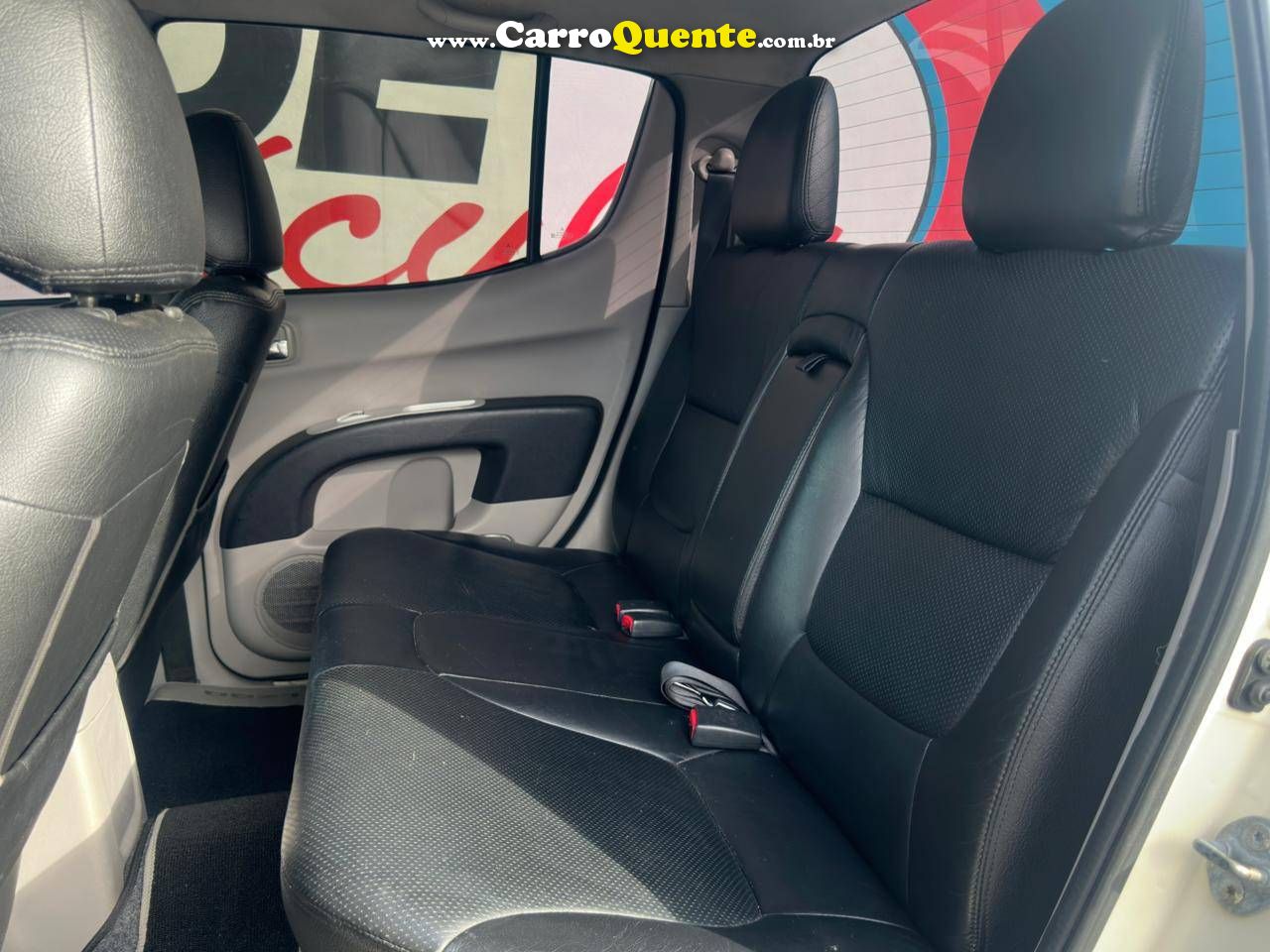 MITSUBISHI L200 3.5 SPORT HPE 4X4 V6 24V 2011 - Loja