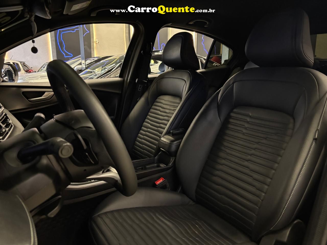 FIAT FASTBACK 1.0 TURBO 200 IMPETUS 2024 - Loja