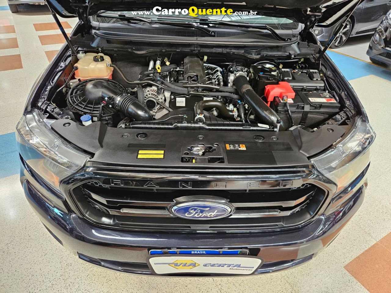FORD RANGER 2.2 BLACK CD DIESEL * C/ 46.000 KM APENAS * 2023 - Loja