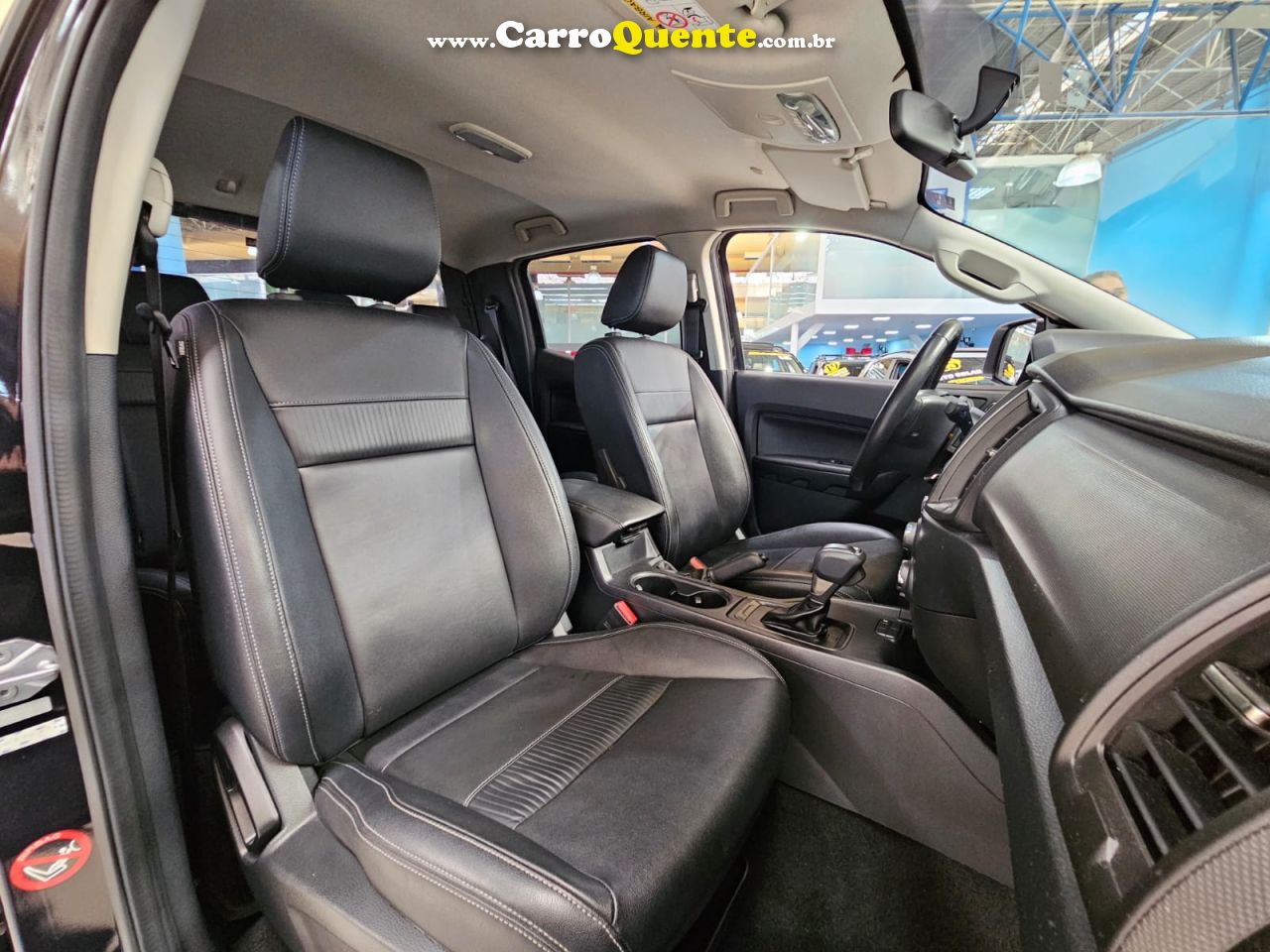 FORD RANGER 2.2 BLACK CD DIESEL * C/ 46.000 KM APENAS * 2023 - Loja