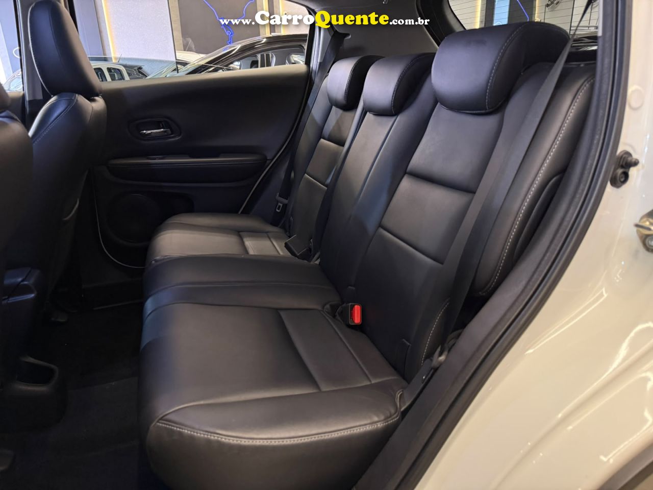 HONDA HR-V 1.8 16V EX 2020 - Loja