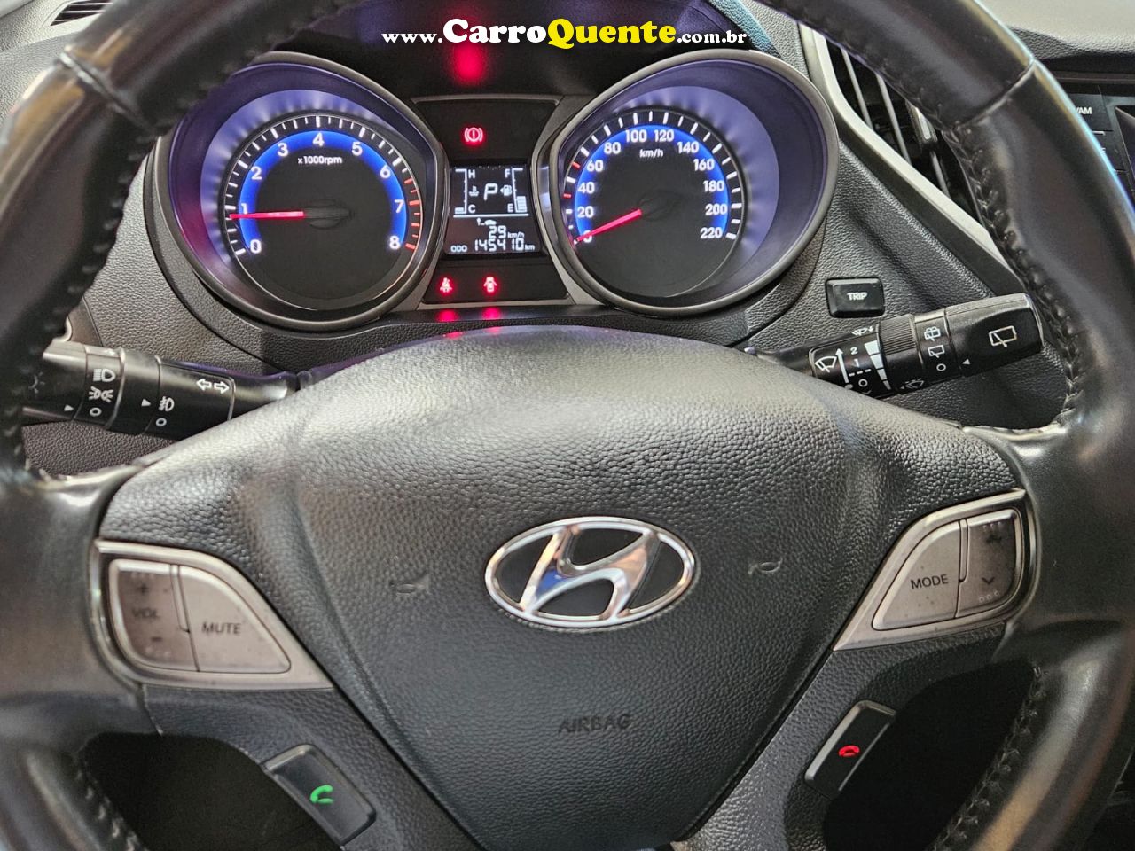 HYUNDAI HB20X 1.6 STYLE * AUTOMÁTICO * 2014 - Loja
