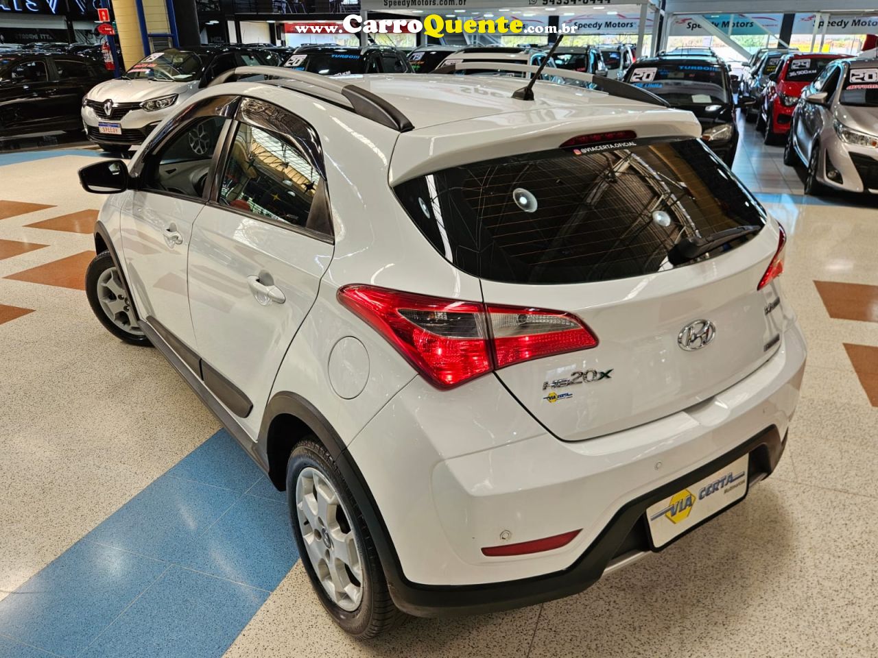 HYUNDAI HB20X 1.6 STYLE * AUTOMÁTICO * 2014 - Loja