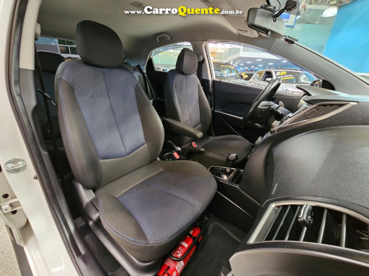 HYUNDAI HB20X 1.6 STYLE * AUTOMÁTICO * 2014 - Loja
