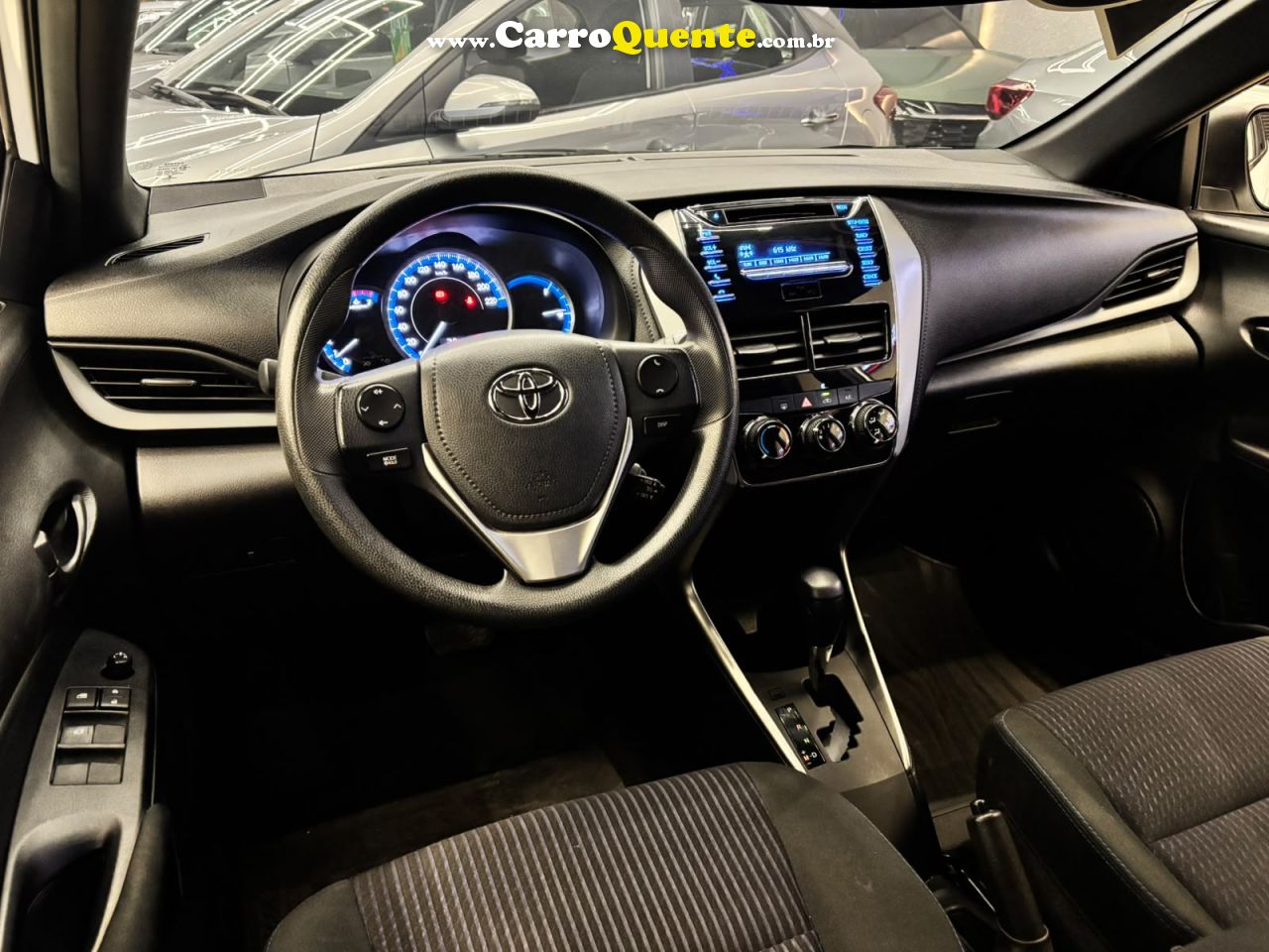 TOYOTA YAR 2021 - Loja