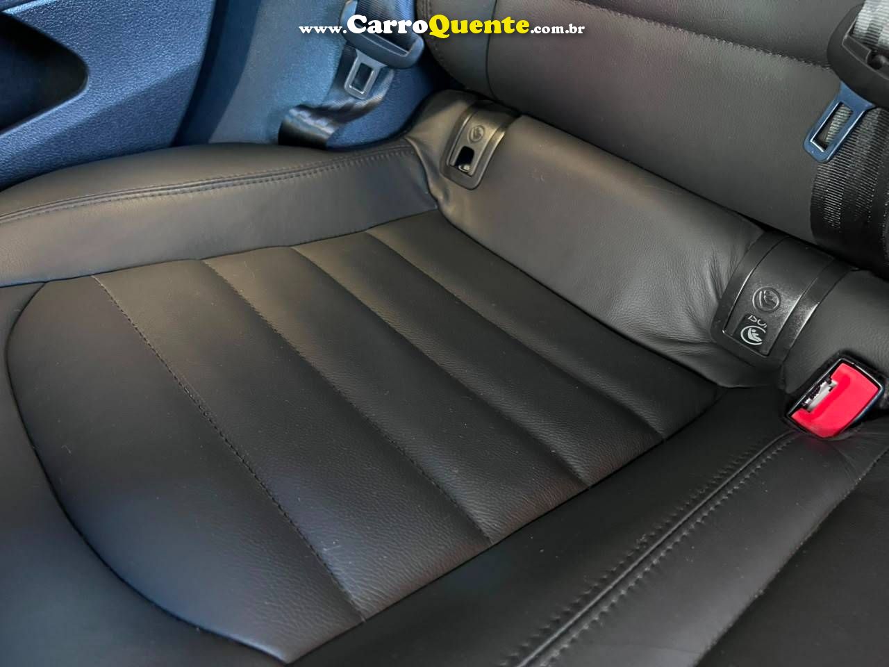 VOLKSWAGEN GOLF 1.4 TSI HIGHLINE 16V 2014 - Loja
