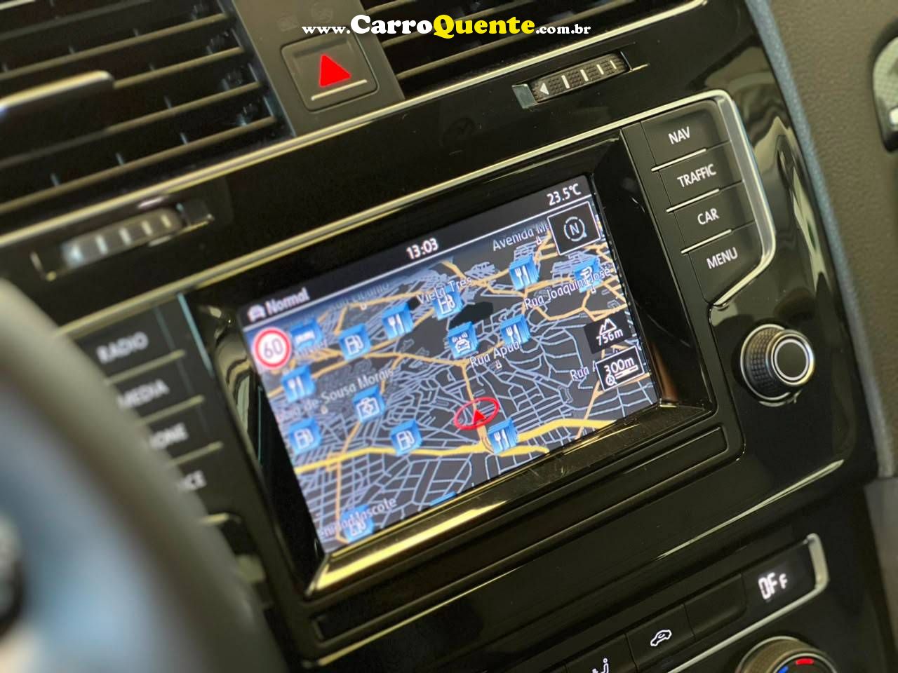 VOLKSWAGEN GOLF 1.4 TSI HIGHLINE 16V 2014 - Loja