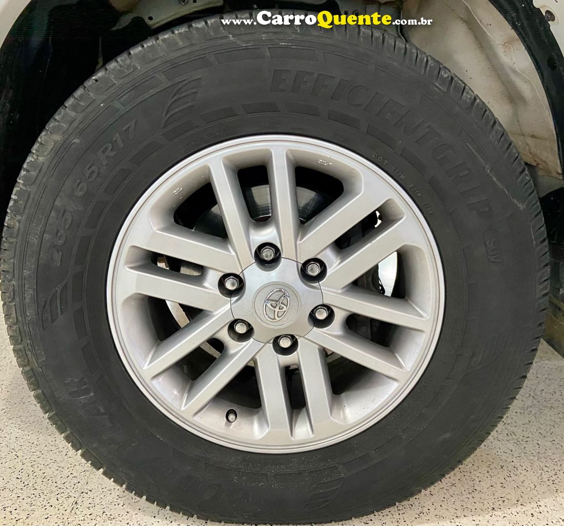 TOYOTA HIL 2015 - Loja