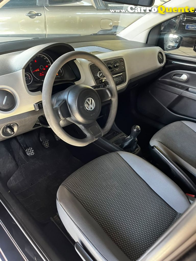VOLKSWAGEN   UP! MOVE 1.0 TOTAL FLEX 12V 5P   PRETO 2015 1.0 FLEX - Loja