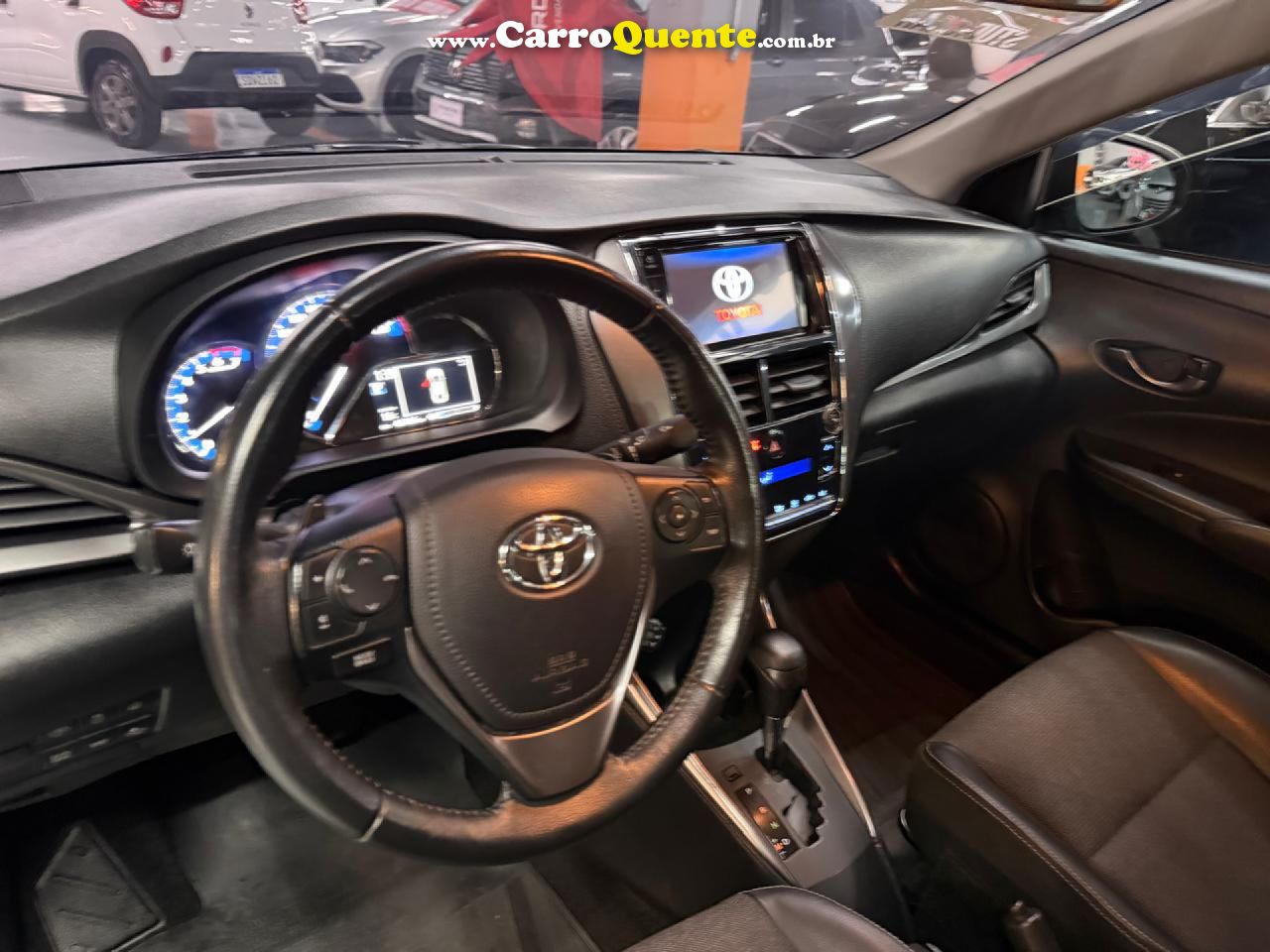 TOYOTA   YARIS XS SEDAN 1.5 FLEX 16V 4P AUT.   PRATA 2024 1.5 FLEX - Loja