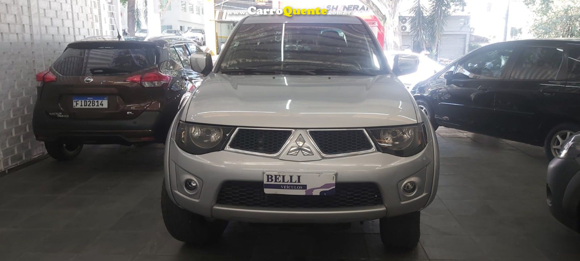 MITSUBISHI   L200 GL 2.5 4X4 CD DIESEL   PRATA 2012 2.0 DIESEL - Loja