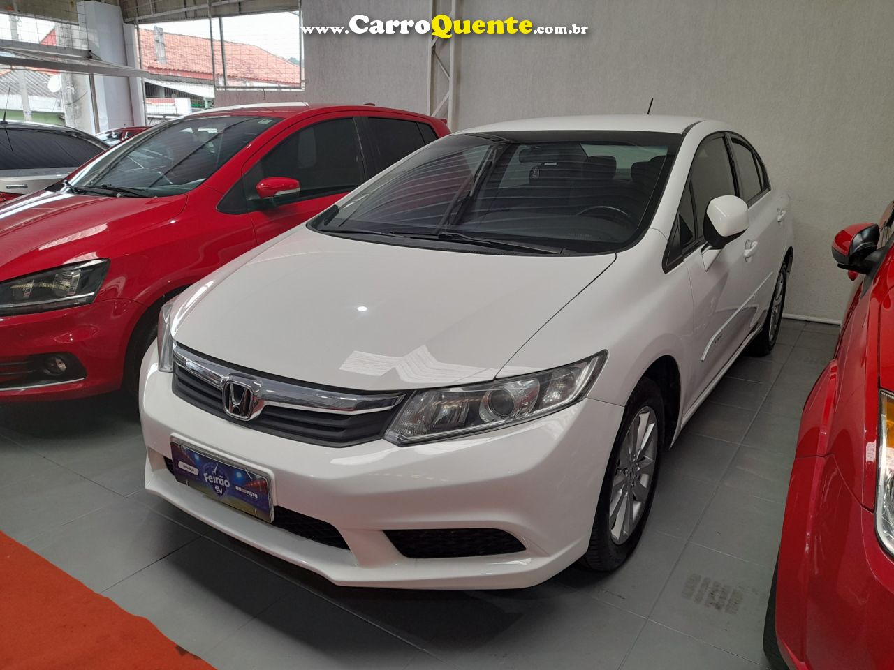 HONDA   CIVIC LXS   BRANCO 2014 2.0 FLEX - Loja