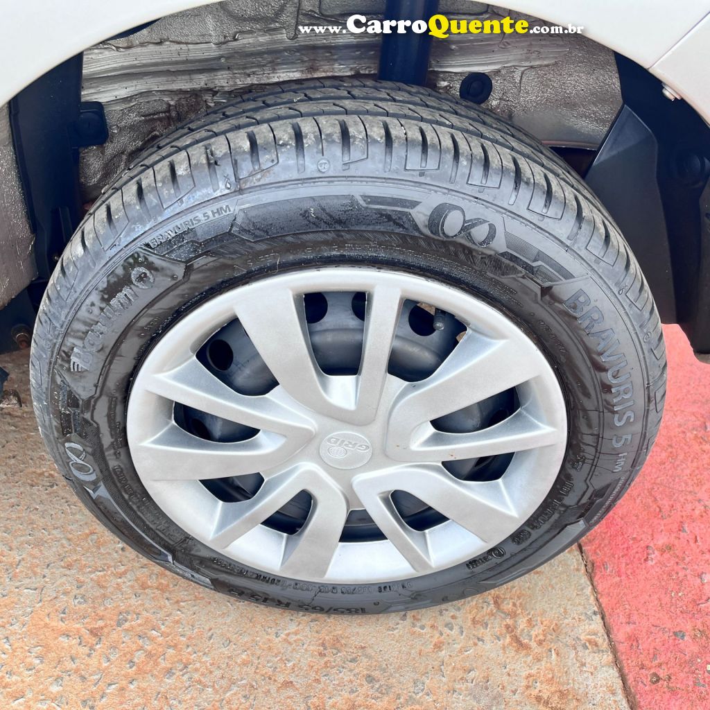 RENAULT   SANDERO S EDITION FLEX 1.0 12V 5P MEC.   PRATA 2023 1.0 FLEX - Loja