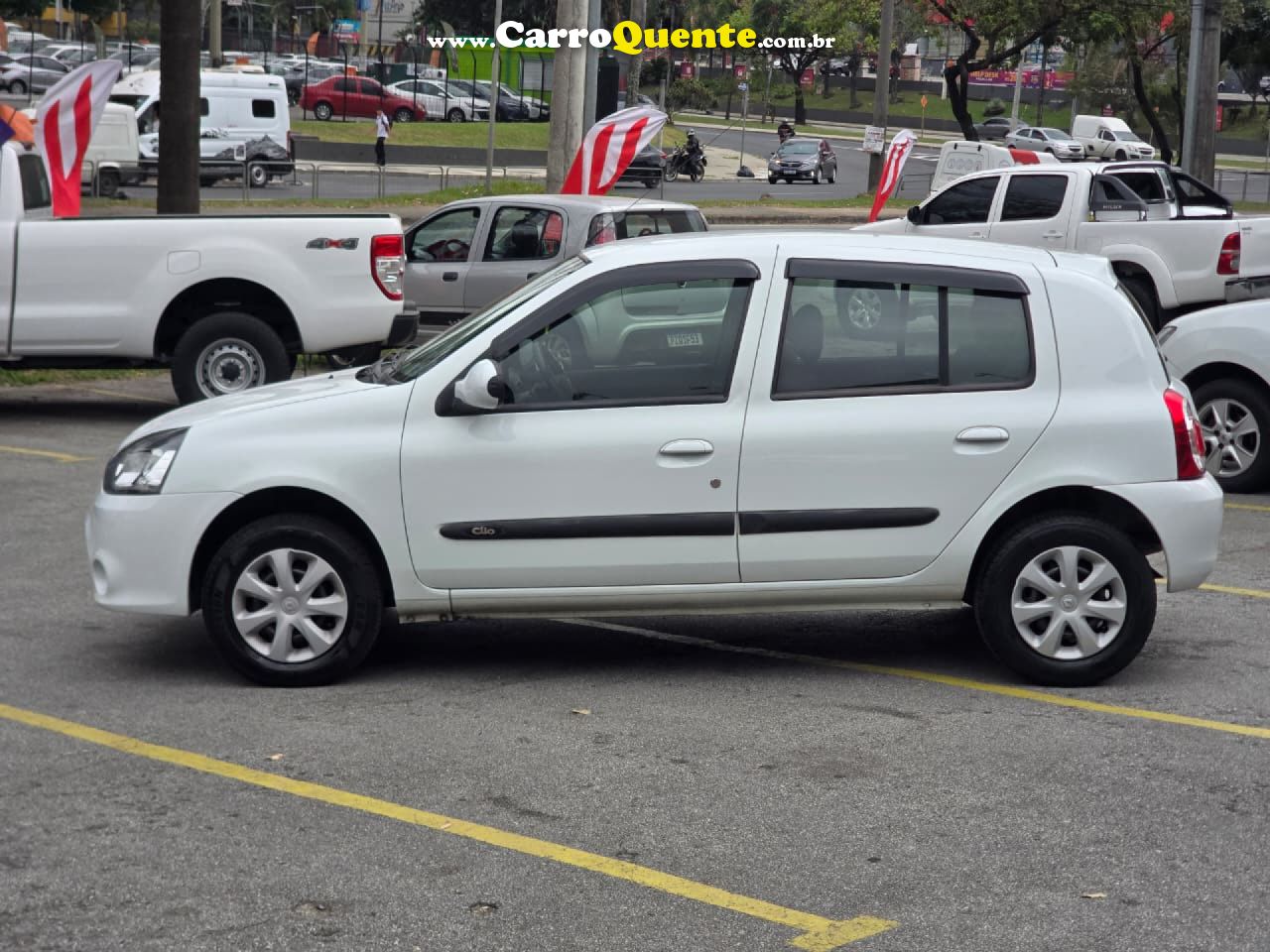 RENAULT   CLIO RNALIZÉEXPR.1.0 HI-POWER 16V 5P   BRANCO 2016 1.0 GASOLINA - Loja