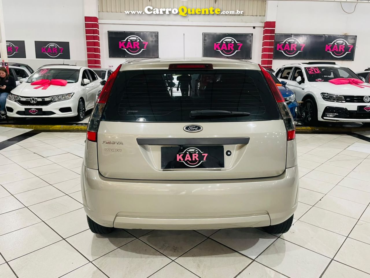 FORD   FIESTA 1.0 8V FLEXCLASS 1.0 8V FLEX 5P   PRATA 2013 1.0 FLEX - Loja