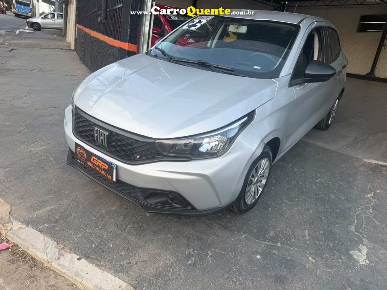 FIAT   ARGO 1.0 6V FLEX.   PRATA 2023 1.0 FLEX - Loja