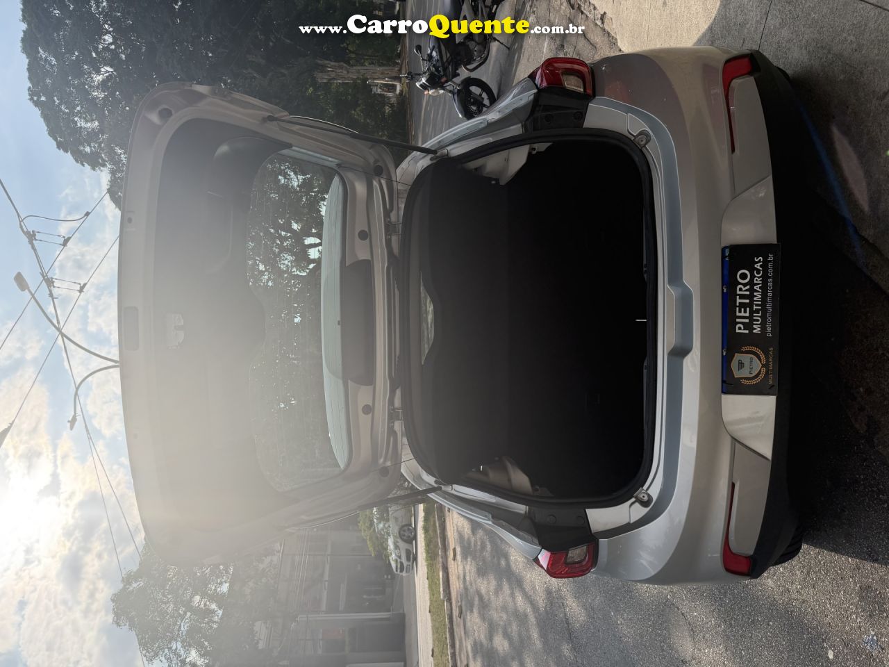 FIAT   ARGO 1.0 6V FLEX.   PRATA 2023 1.0 FLEX - Loja