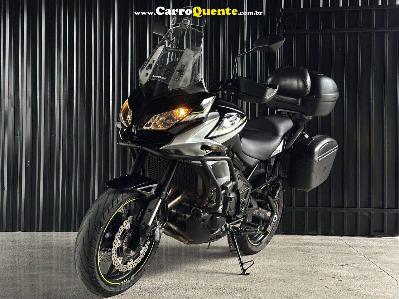 KAWASAKI   VERSYS 650CC   PRETO 2019 650 GASOLINA - Loja