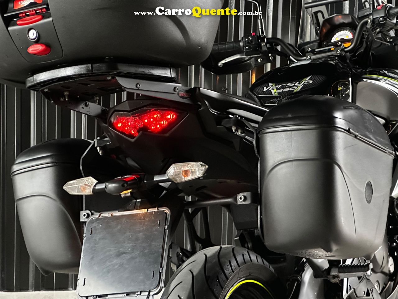 KAWASAKI   VERSYS 650CC   PRETO 2019 650 GASOLINA - Loja