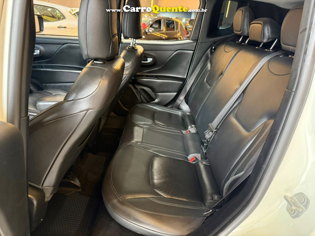 JEEP   JEEPRENEGADE   BRANCO 2021 1.8 FLEX - Loja