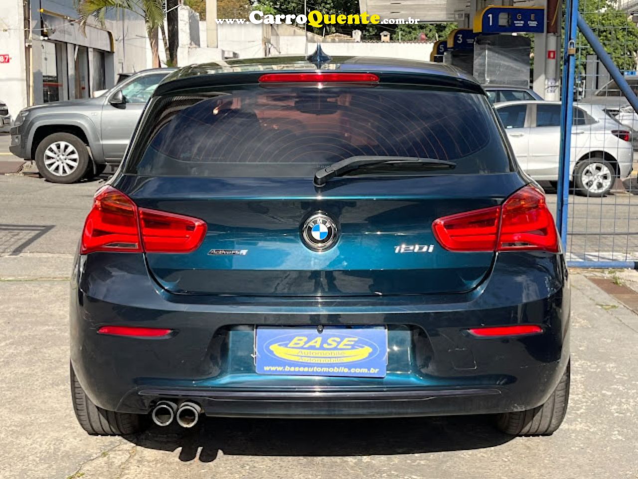 BMW   120IA SPORT 2.0ACTIVEFLEX 16V AUT.   AZUL 2016 2.0 GASOLINA - Loja