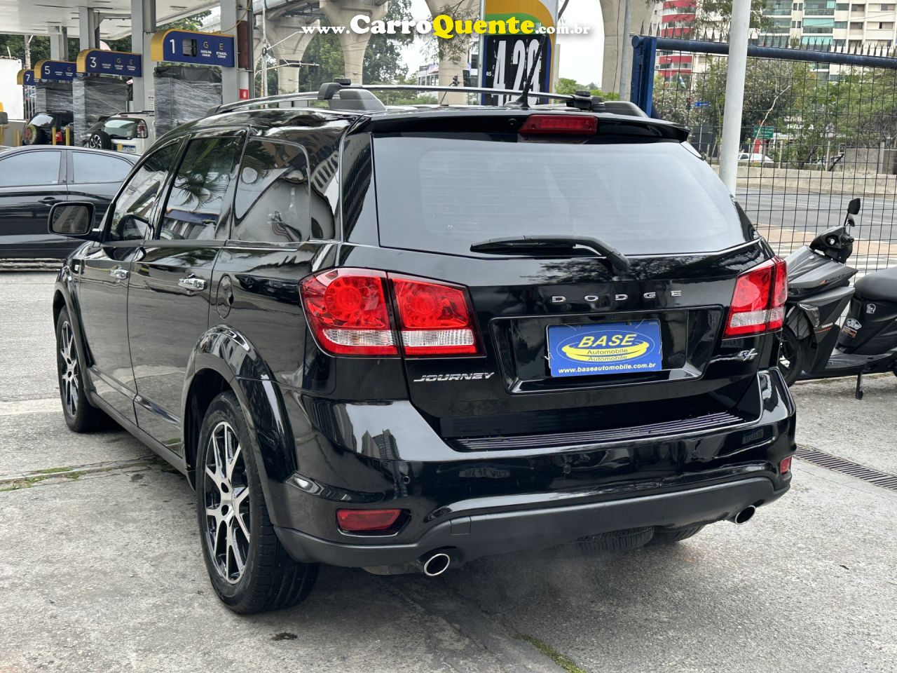 DODGE   JOURNEY RT 3.6 AWD V6 AUT.   PRETO 2015 3.6 V6 GASOLINA - Loja