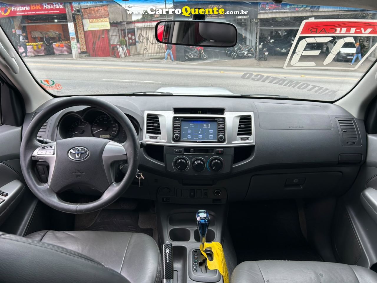 TOYOTA   HILUX CD SR 4X2 2.7 16V2.7 FLEX AUT.   PRATA 2013 2.7 FLEX - Loja