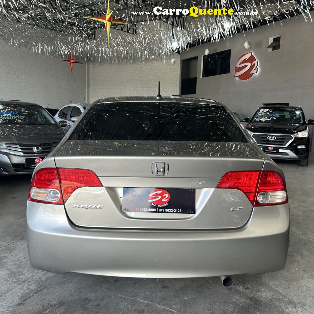HONDA   CIVIC SED LX 1.8 AUT 4P   PRATA 2007 1.8 GASOLINA - Loja