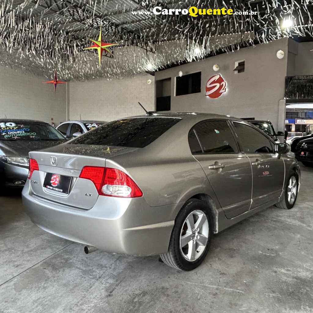 HONDA   CIVIC SED LX 1.8 AUT 4P   PRATA 2007 1.8 GASOLINA - Loja