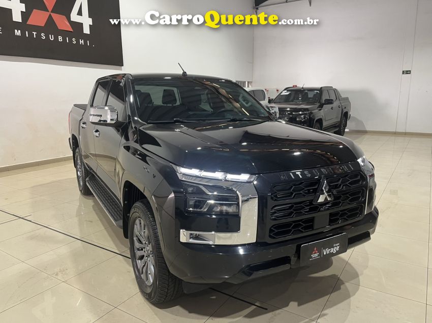 Mitsubishi TRITON 2.4 BITURBO DIESEL CD HPE-S 4X4 AUTOMÁTICO - Loja