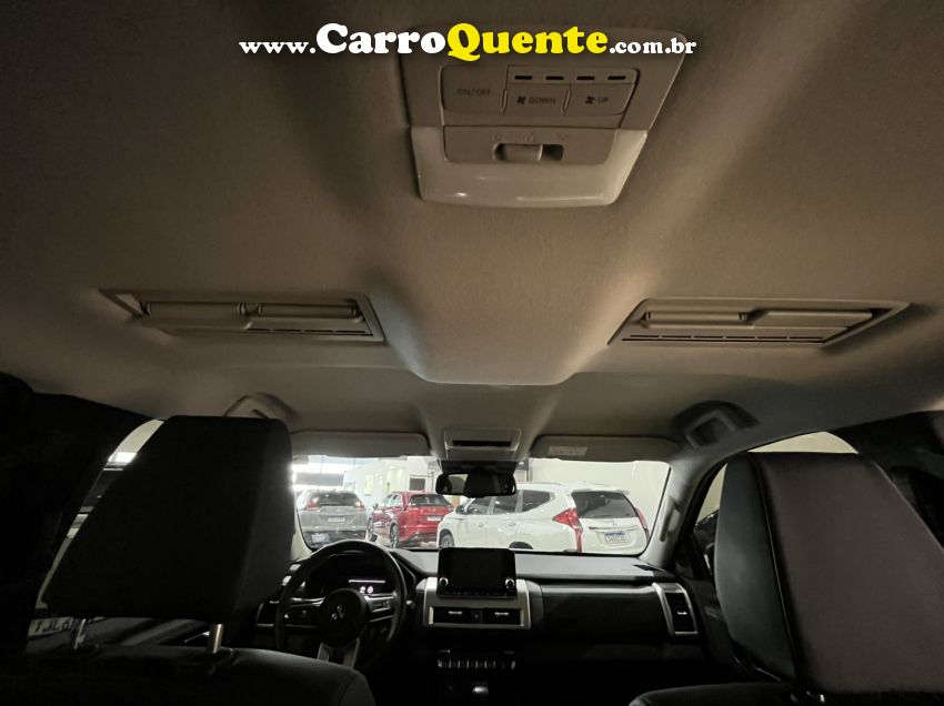 Mitsubishi TRITON 2.4 BITURBO DIESEL CD HPE-S 4X4 AUTOMÁTICO - Loja