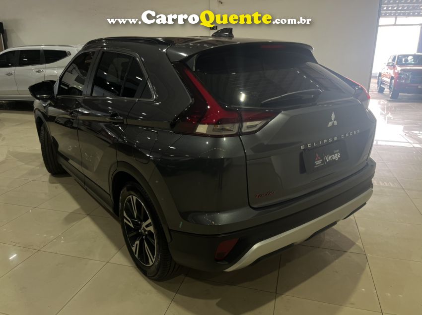 Mitsubishi ECLIPSE CROSS 1.5 MIVEC TURBO GASOLINA HPE CVT - Loja