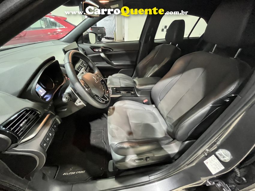 Mitsubishi ECLIPSE CROSS 1.5 MIVEC TURBO GASOLINA HPE-S BLACK S-AWC CVT - Loja
