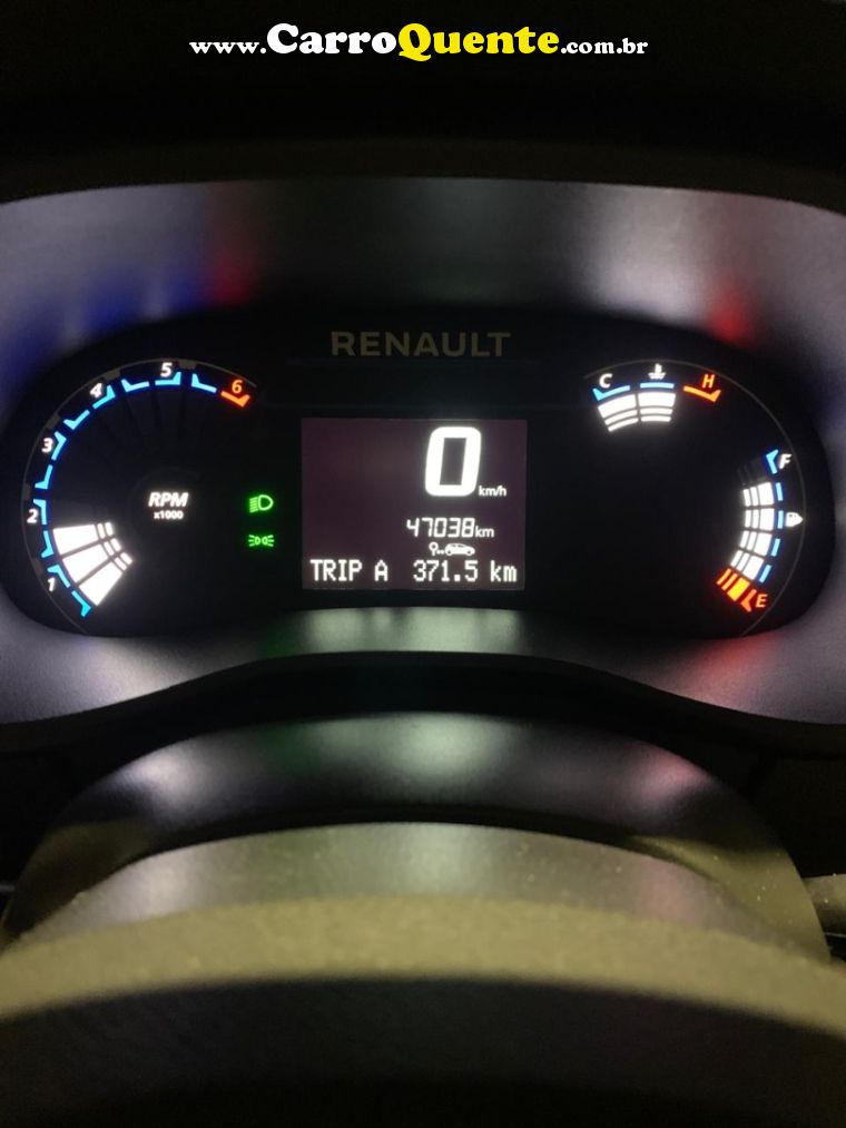 Renault KWID 1.0 12V SCE FLEX INTENSE MANUAL - Loja