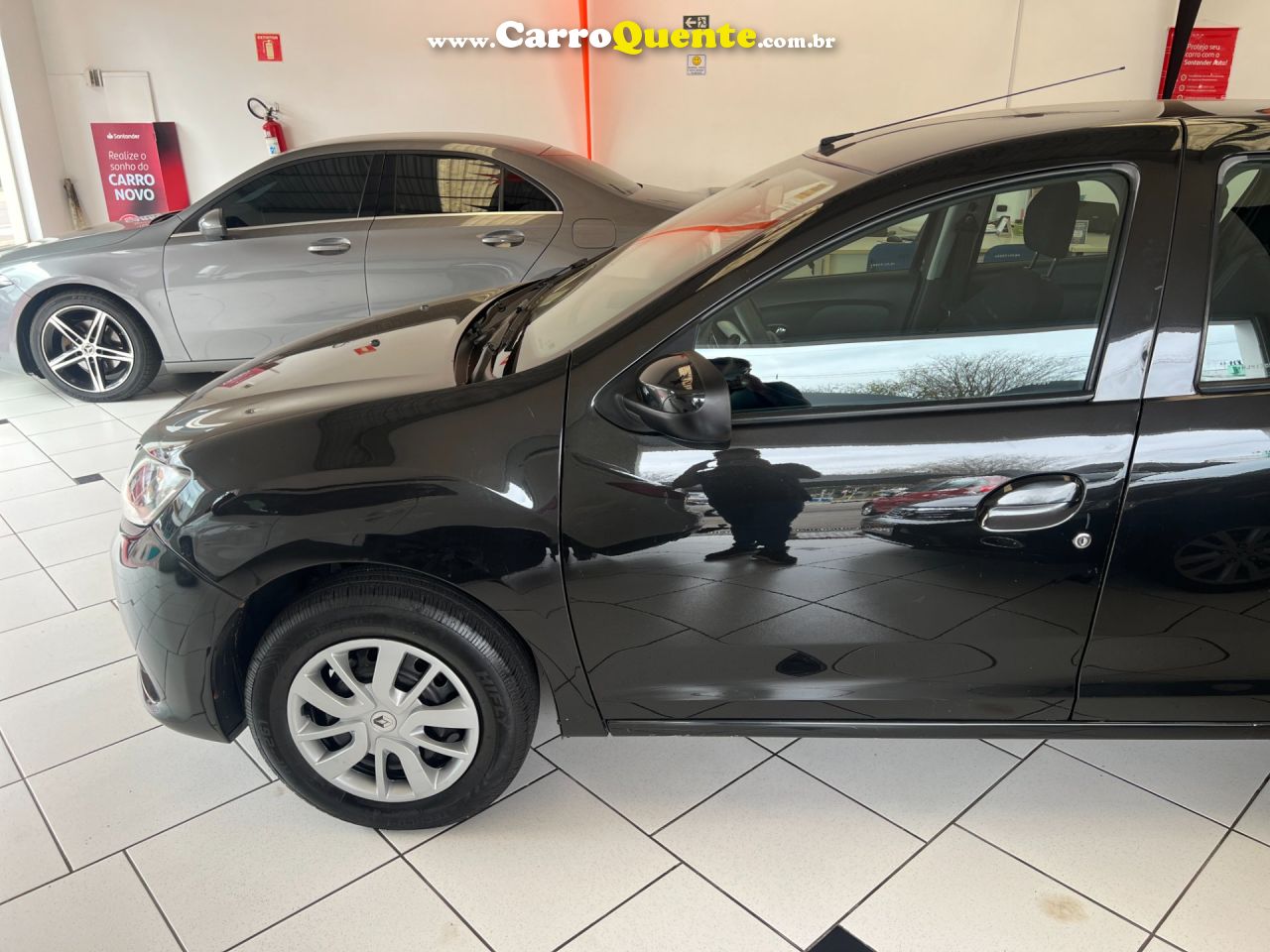 RENAULT SANDERO 1.0 EXPRESSION 16V 2017 - Loja