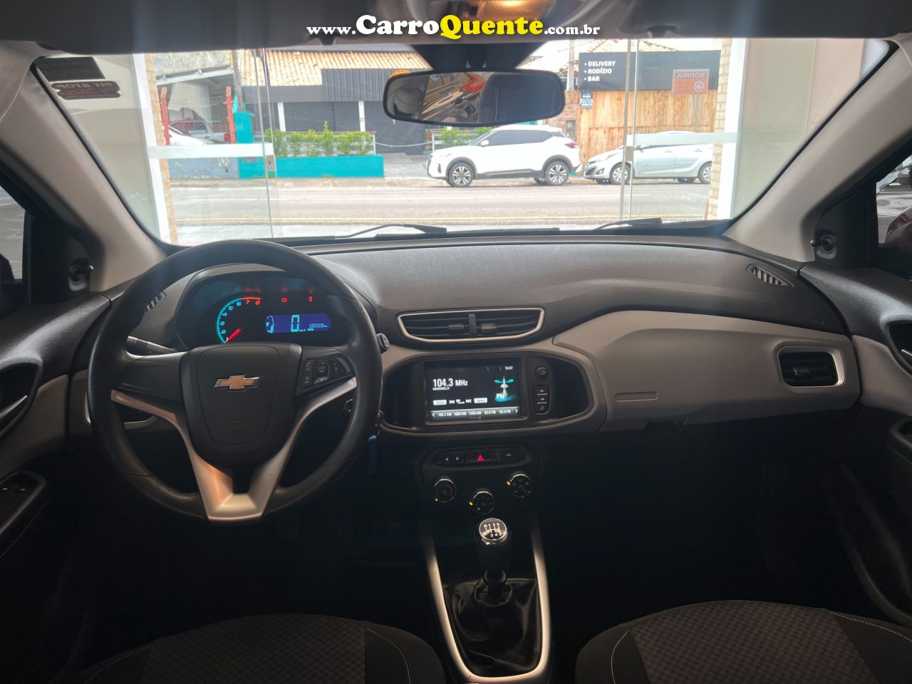 CHEVROLET ONIX 1.4 MPFI LT 8V 2018 - Loja