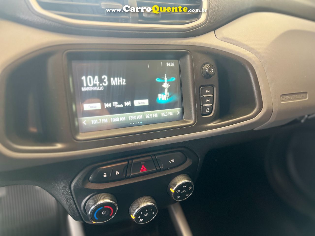 CHEVROLET ONIX 1.4 MPFI LT 8V 2018 - Loja